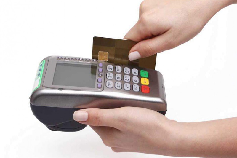 rút tiền mặt thẻ tín dụng