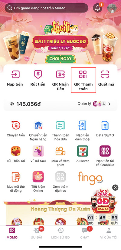 Khi thanh toán tại quầy, chọn QR Thanh toán để nhân viên bán hàng quét