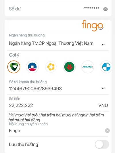 Nhập thông tin số tài khoản, số tiền và chọn ngân hàng để tiến hành chuyển tiền