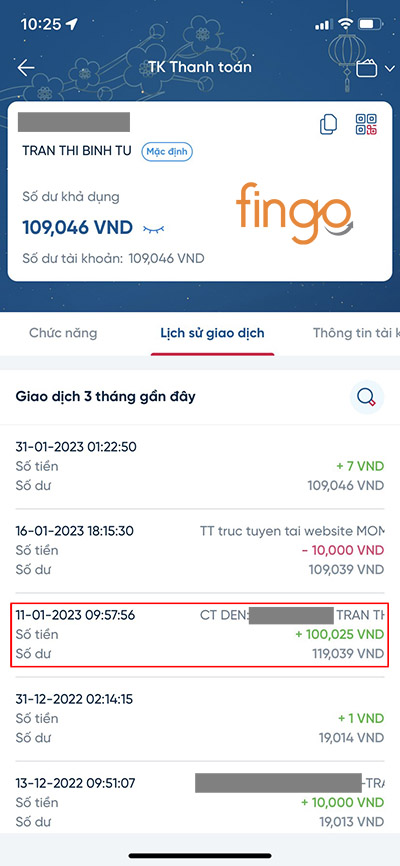 Bấm vào giao dịch bạn muốn xem chi tiết
