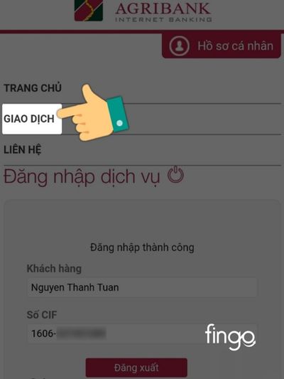 Sau khi đăng nhập, nhấn vào giao dịch để tiến hành chuyển khoản