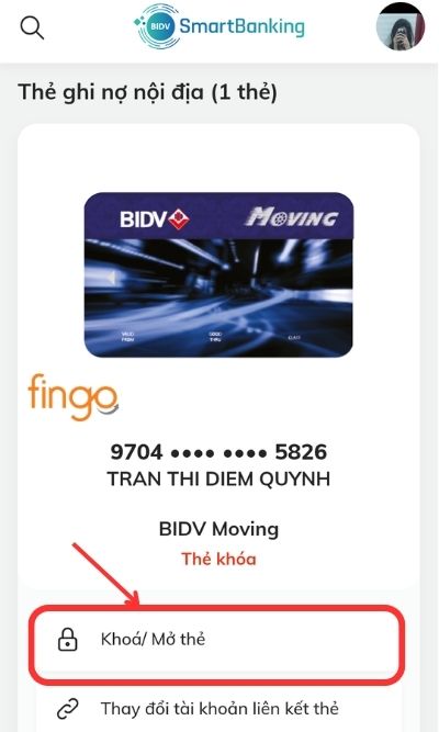 Chọn Khóa/Mở thẻ.