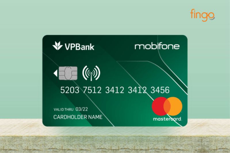 Thẻ tín dụng đồng thương hiệu MobiFone-VPBank Classic với màu xanh ngọc lục bảo sang trọng