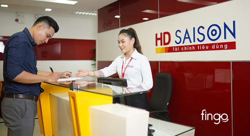 Tra cứu hợp đồng trả góp HD Saison tại quầy giao dịch