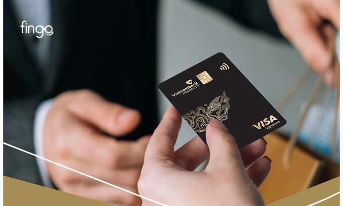 Thẻ Vietcombank Visa Signature là gì