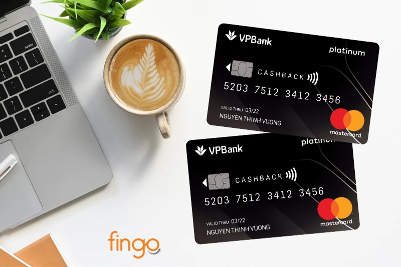 Thẻ tín dụng VPBank Platinum Cashback với màu đen sang trọng