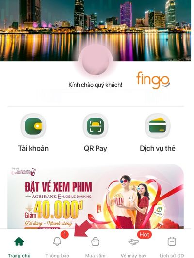 Đăng nhập vào ứng dụng E-mobile Banking chọn mục "Lịch sử giao dịch"