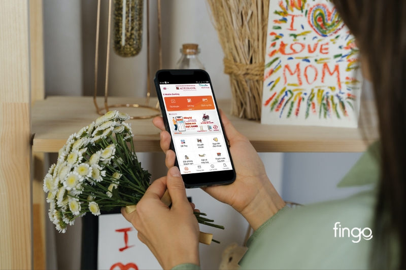 Gia hạn thẻ Agribank hết hạn qua điện thoại được không?
