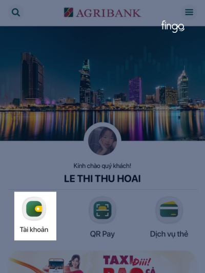 Chọn mục "Tài khoản" hiển thị trên màn hình chính ứng dụng