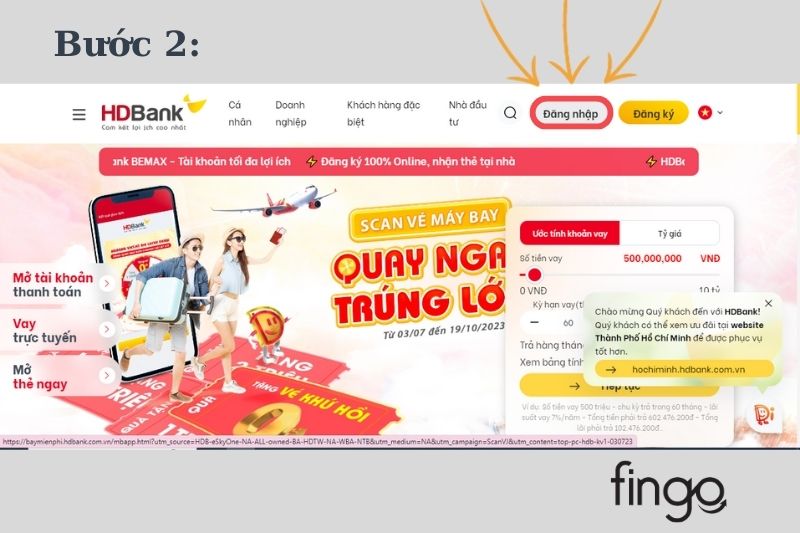 Chọn "Đăng nhập" ở góc trên bên phải của trang chủ.