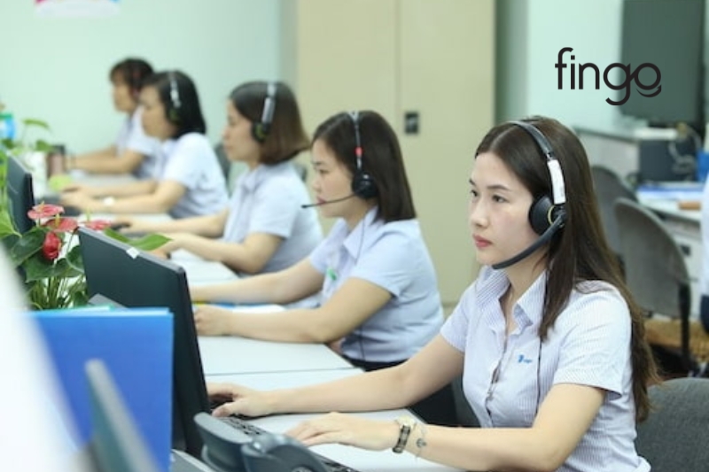 Các dịch vụ hotline Standard Chartered hỗ trợ