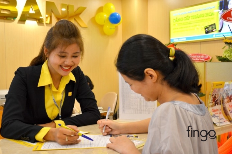 Mở thẻ tín dụng tại quầy giao dịch PVcomBank