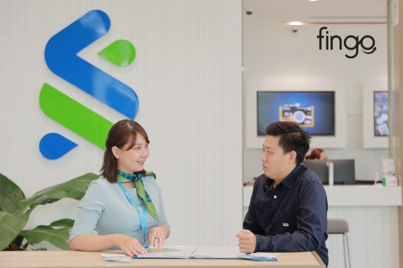 Mở thẻ Standard Chartered tại quầy giao dịch