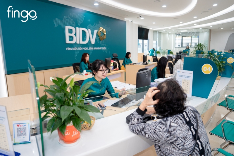 Phí chuyển đổi ngoại tệ BIDV là gì?