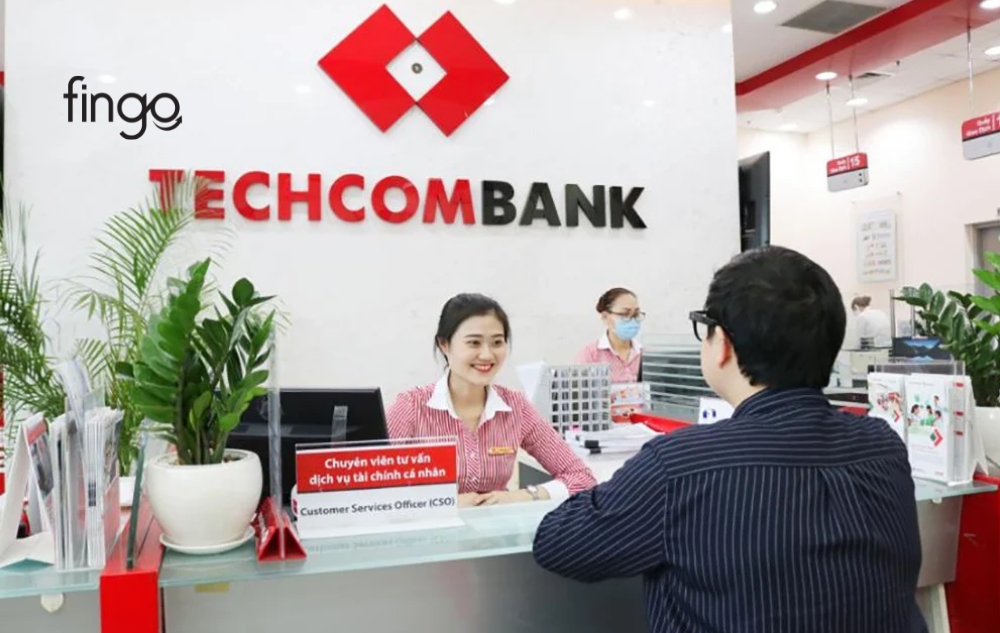 Thay đổi email Techcombank tại quầy giao dịch