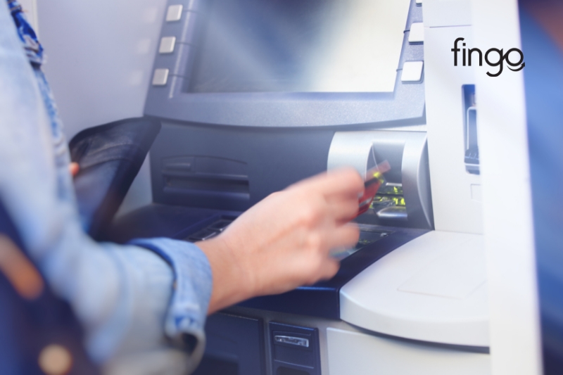 Cách kích hoạt thẻ Standard Chartered tại cây ATM