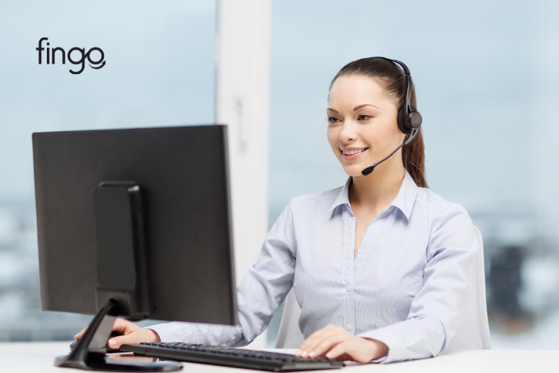 Khóa thẻ Standard Chartered qua tổng đài