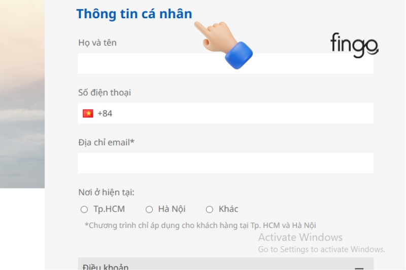 Điền biểu mẫu và bấm gửi để đăng ký.