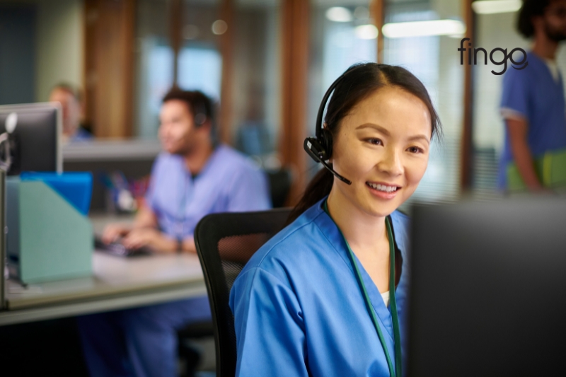 Kiểm tra số tài khoản Standard Chartered qua tổng đài chăm sóc khách hàng