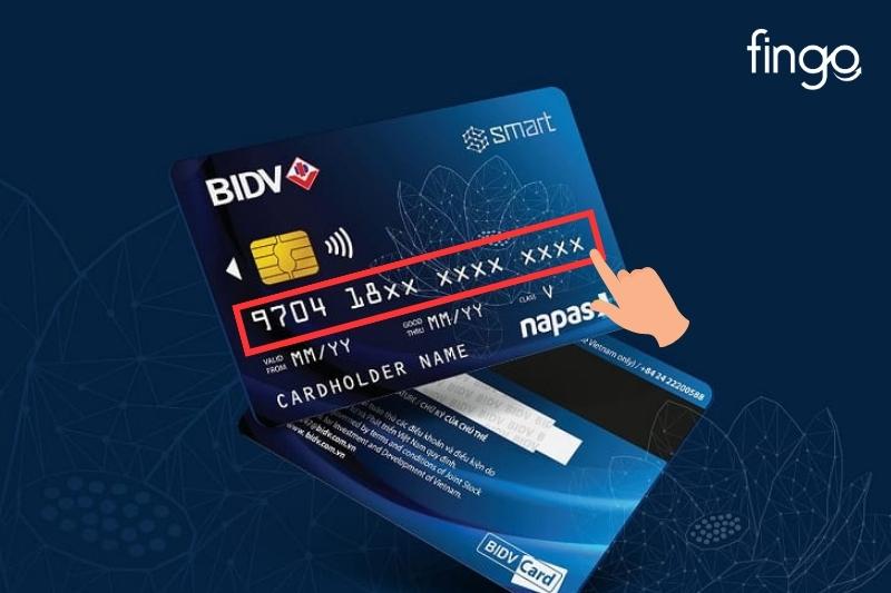 Số thẻ BIDV được in nổi ở mặt trước của thẻ ATM