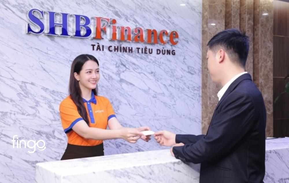 Tra cứu hợp đồng SHB Finance tại quầy giao dịch