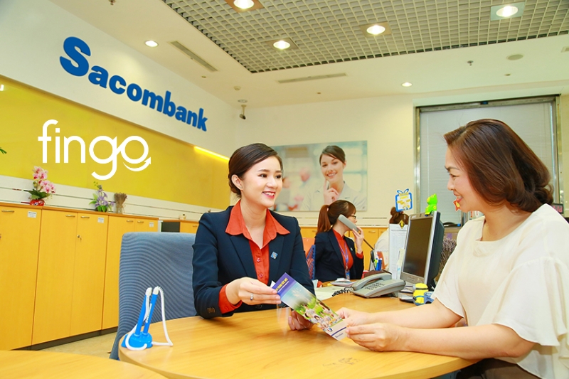 Lấy lại tên đăng nhập Sacombank tại quầy giao dịch.
