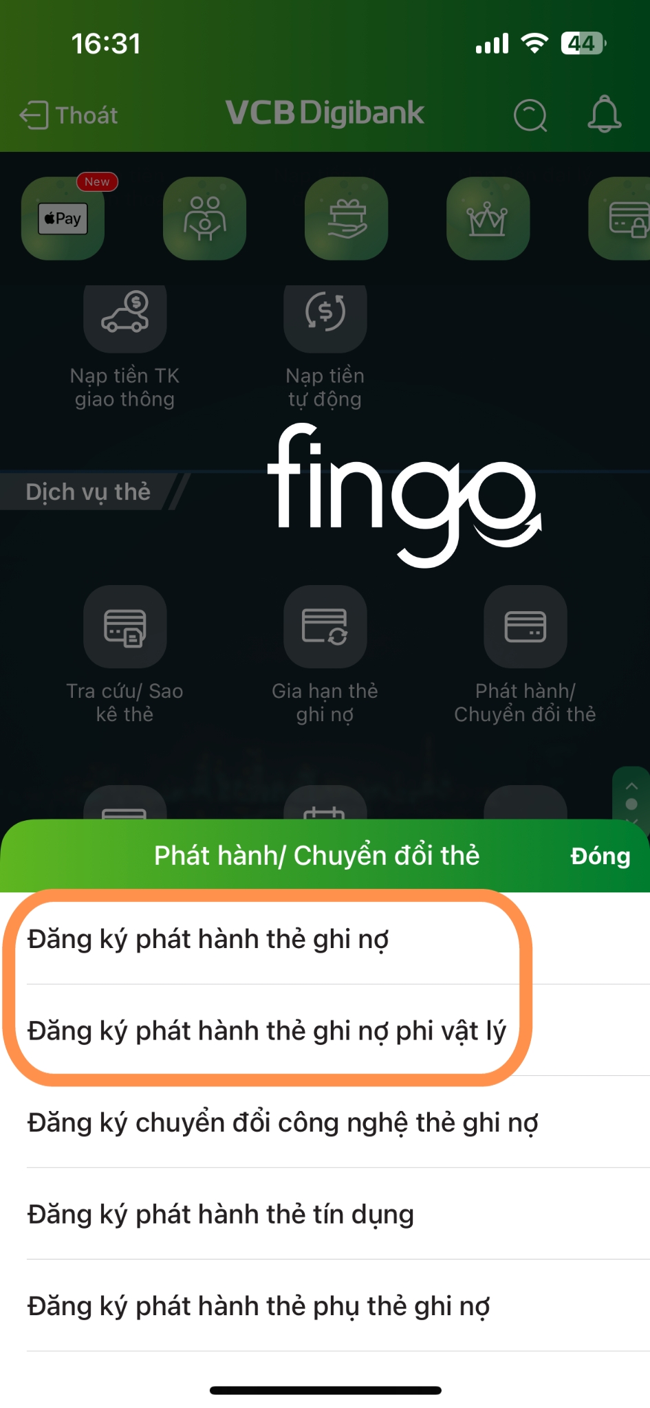 Chọn "Đăng ký phát hành thẻ ghi nợ/thẻ ghi nợ phi vật lý" tại mục "Dịch vụ thẻ".