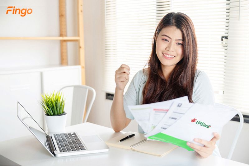Có bắt buộc mua bảo hiểm thẻ tín dụng VPBank không?
