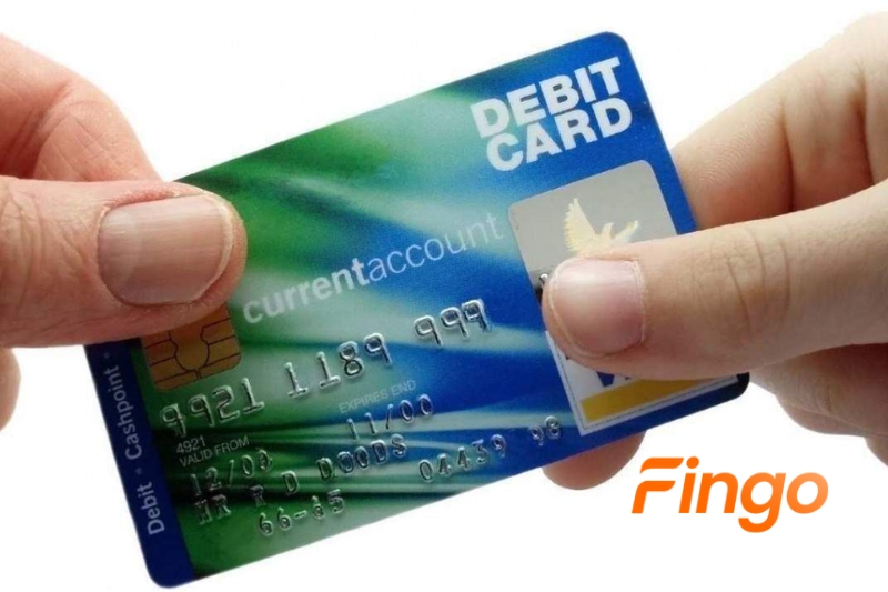 Tìm hiểu thông tin về thẻ trước khi mở thẻ ghi nợ online
