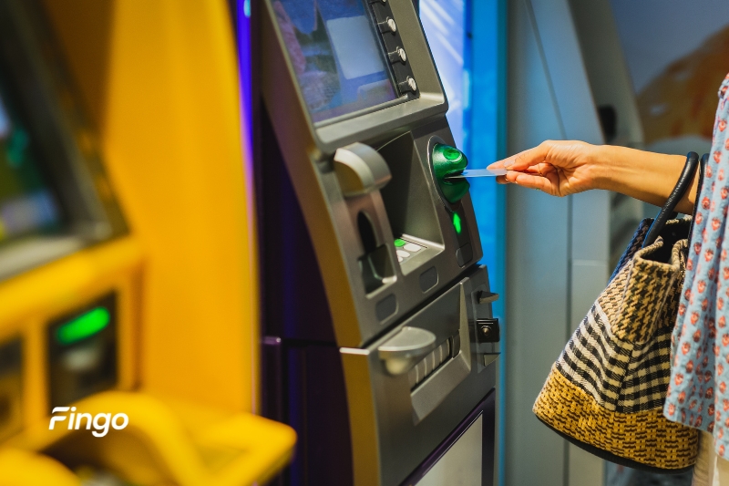 Cách đăng ký SMS Banking tại ATM