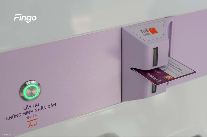 Cách làm thẻ TPBank tại cây ATM LiveBank