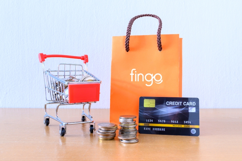 Lãi suất thẻ tín dụng Eximbank khi thanh toán dịch vụ, mua sắm