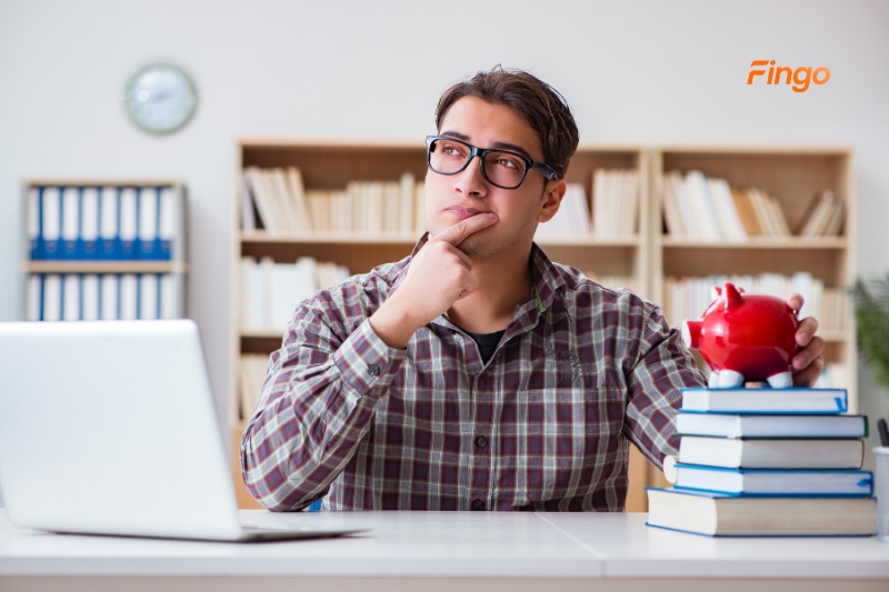 Phí thường niên thẻ tín dụng UOB là gì?