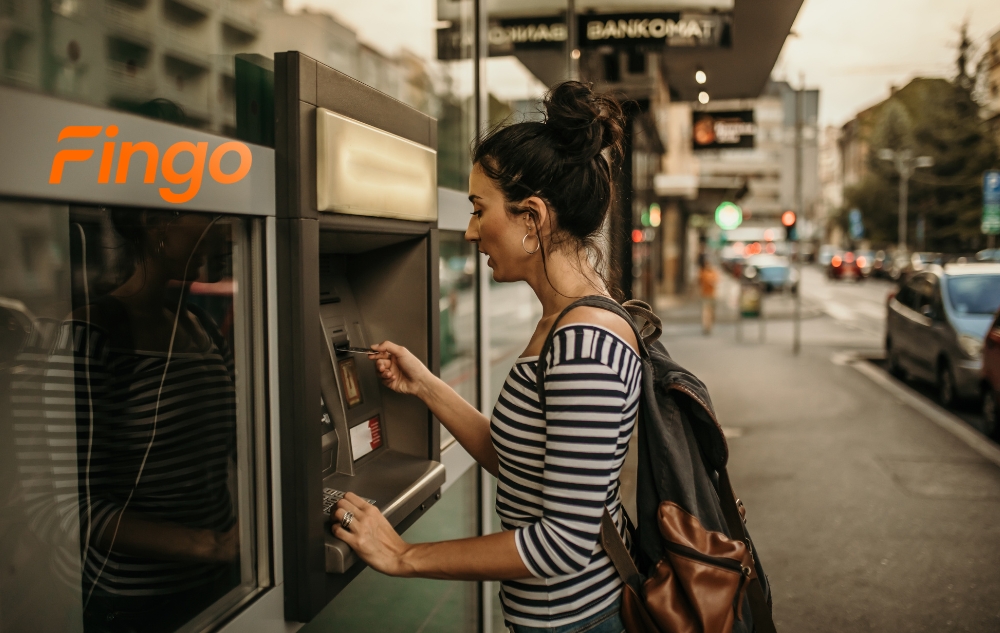 Rút tiền thẻ tín dụng SHB tại cây ATM