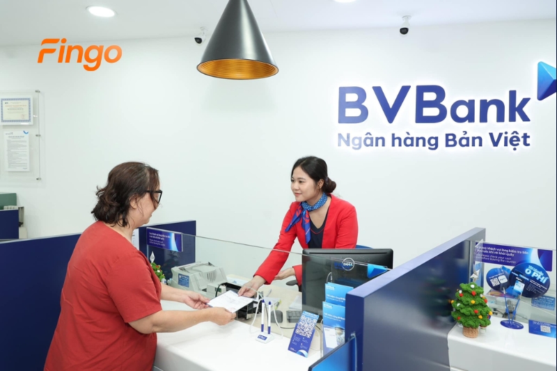 Gia hạn thẻ tín dụng Bản Việt tại quầy giao dịch