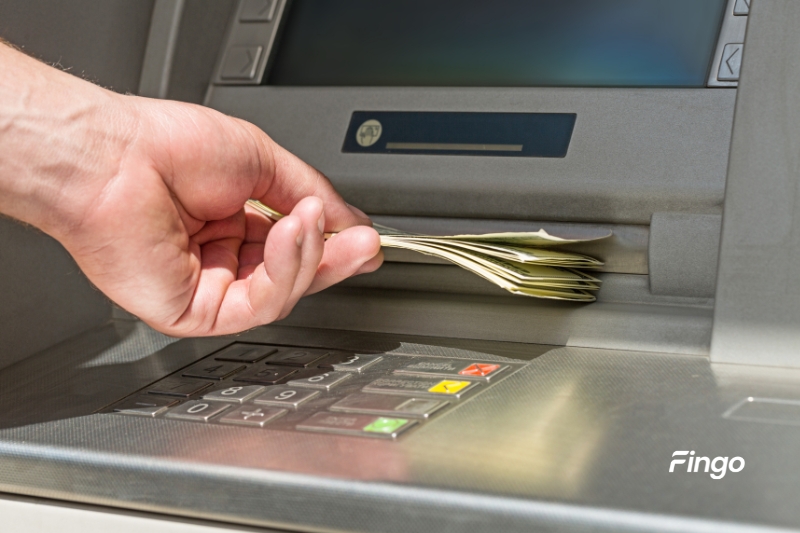 Nạp tiền tại cây ATM Vietcombank