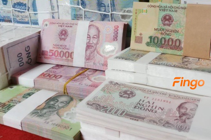 Phí đổi tiền mới tại ngân hàng là gì?