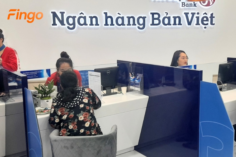 Cách xóa tài khoản ngân hàng BVBank trực tiếp tại quầy giao dịch