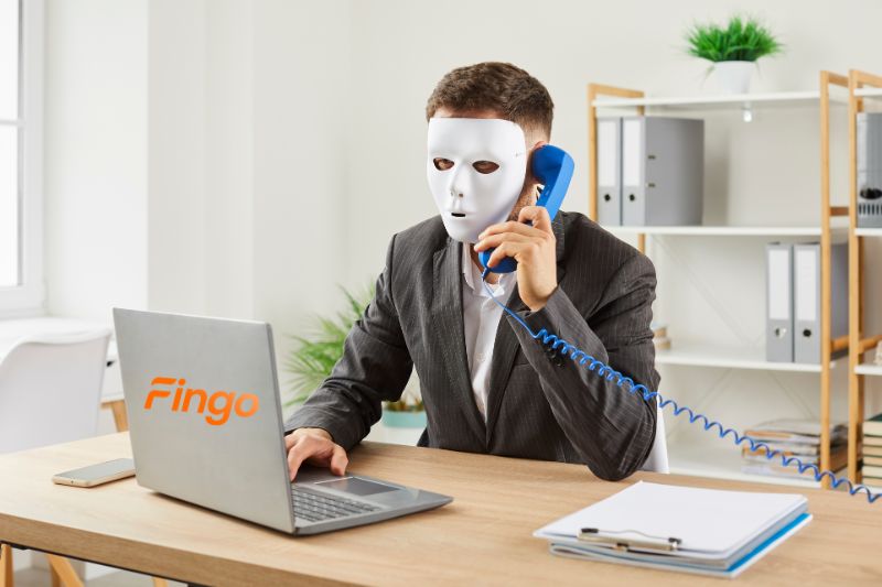Gọi điện thoại giả mạo từ số điện thoại tự xưng là nhân viên ngân hàng