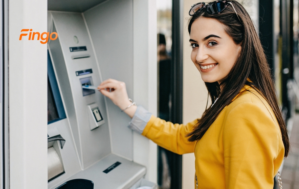 Phí chuyển tiền Techcombank tại cây ATM 