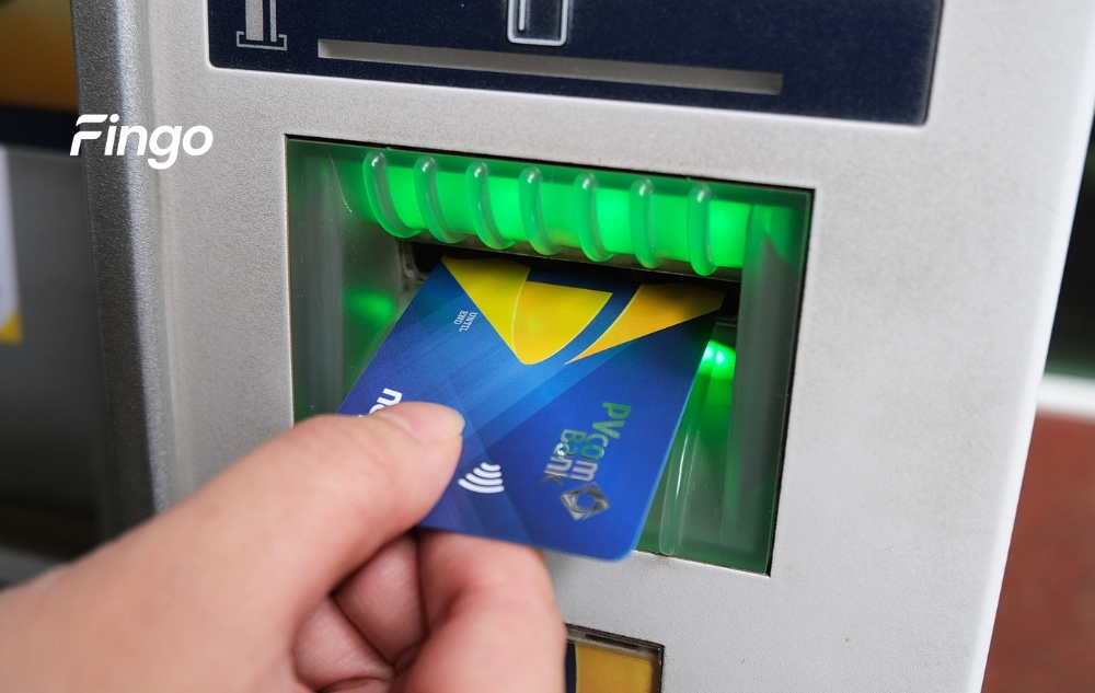 Tra cứu số dư tài khoản PVcomBank tại cây ATM 