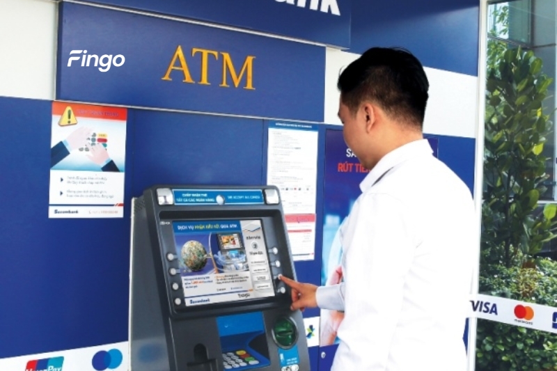 Ứng tiền thẻ tín dụng Sacombank tại cây ATM