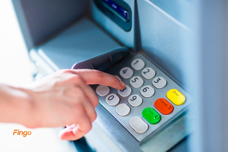 Cách nộp tiền tại cây ATM MSB