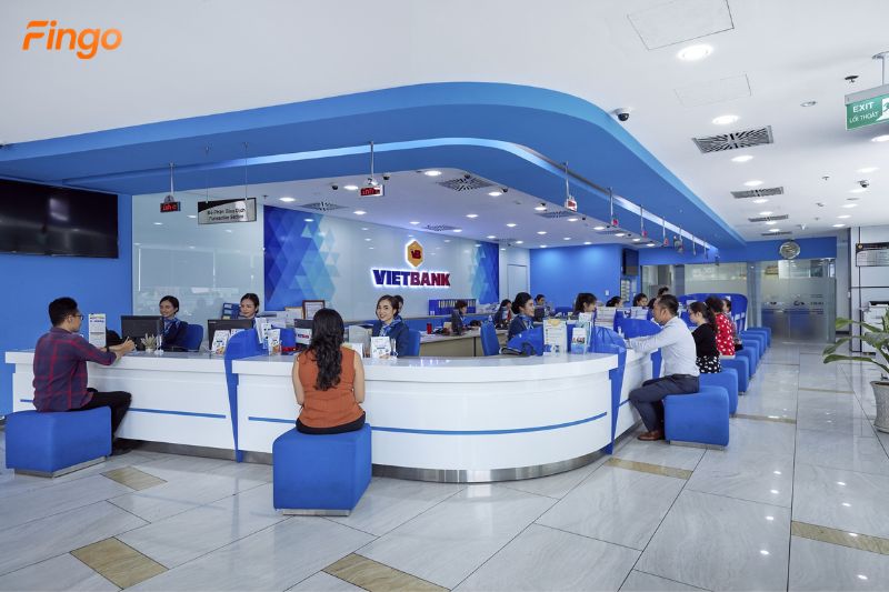 Tại các chi nhánh miền Nam, Vietbank cũng có làm việc từ thứ 2 đến thứ 6 và sáng thứ 7
