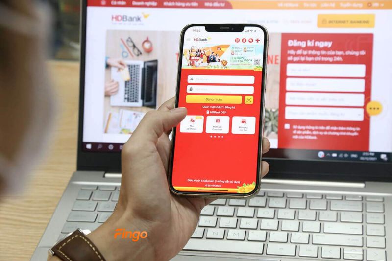 Tra soát giao dịch HDBank là hành động yêu cầu ngân hàng kiểm tra lại thông tin của giao dịch